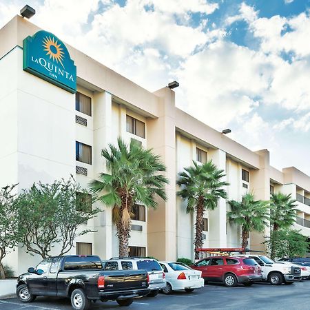 La Quinta Inn By Wyndham Austin North Exterior photo